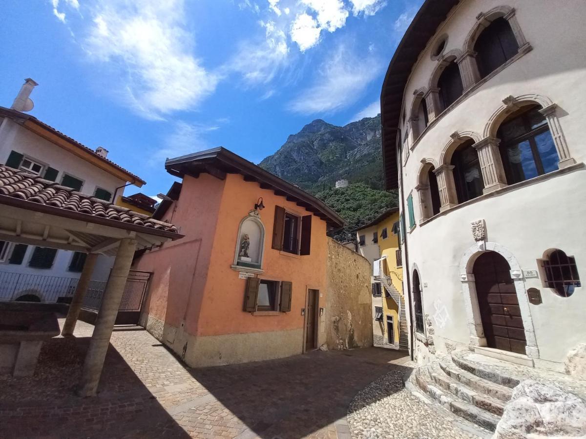 North Lake Riva Apartment, Steps From The Garda Lake 外观 照片